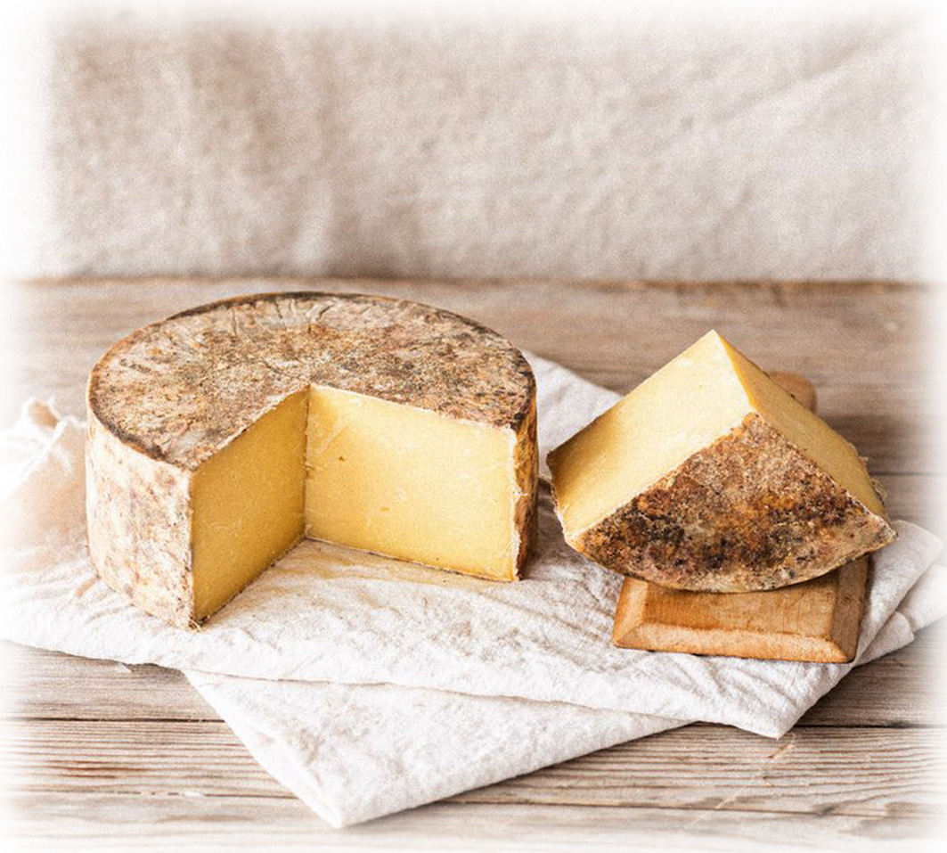 Quicke’s Traditional Cheddar