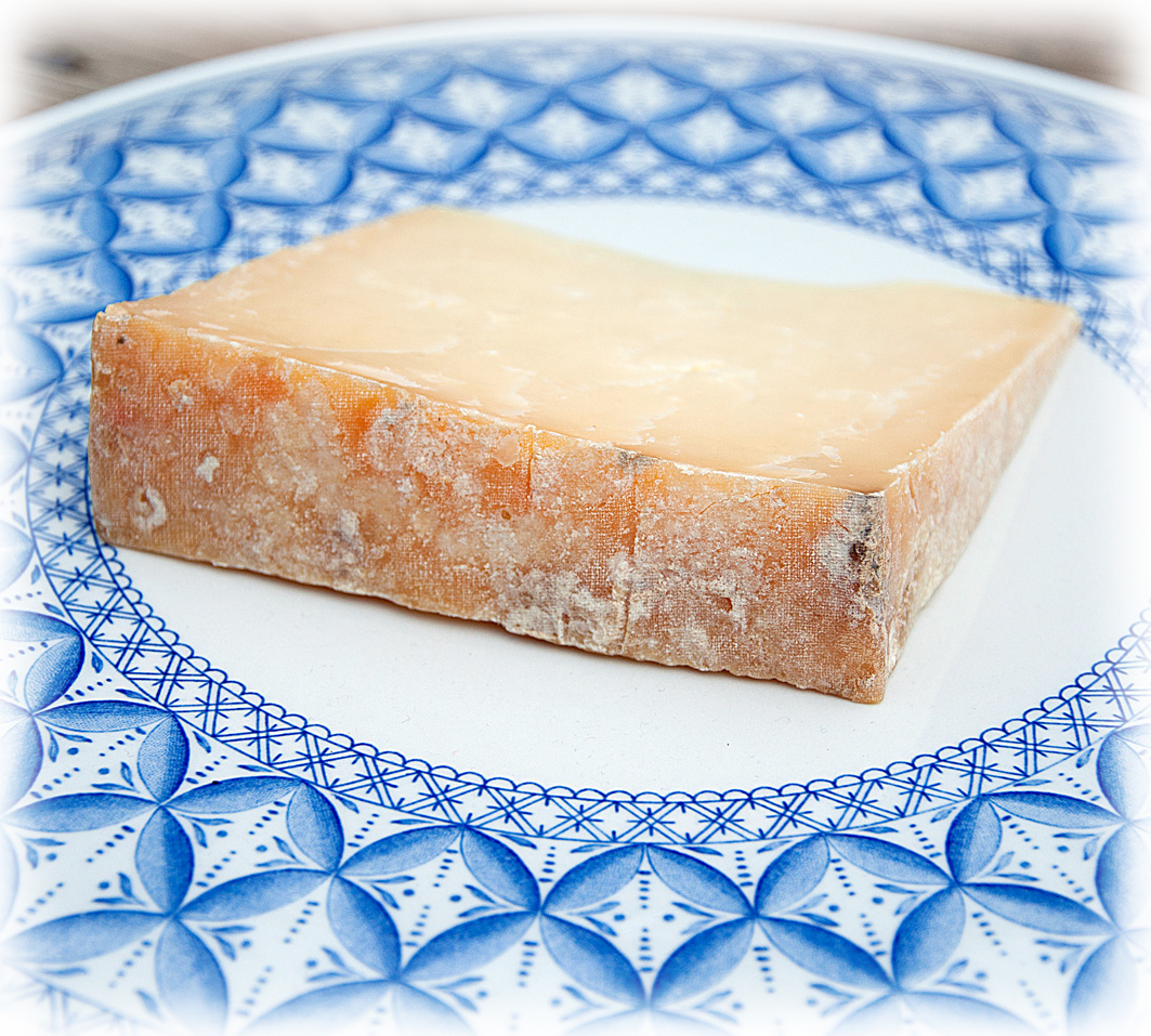 Bleu Mont Cheddar