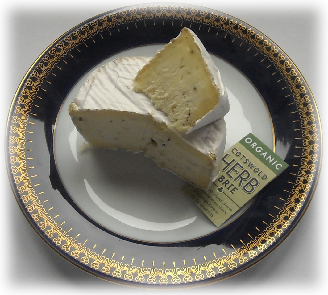 Cotswold Herb Brie