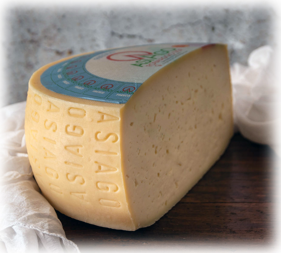 Asiago Pressato